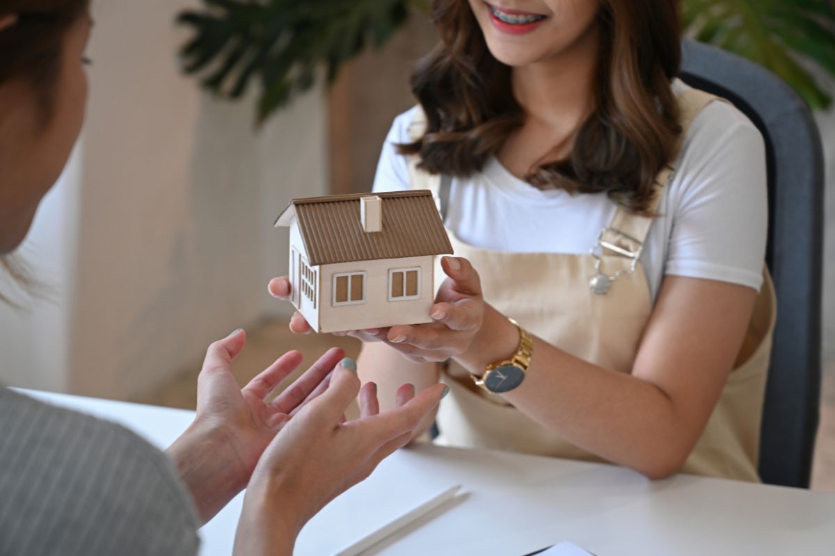 Is It Worth Refinancing Your Home Loan In 2026?