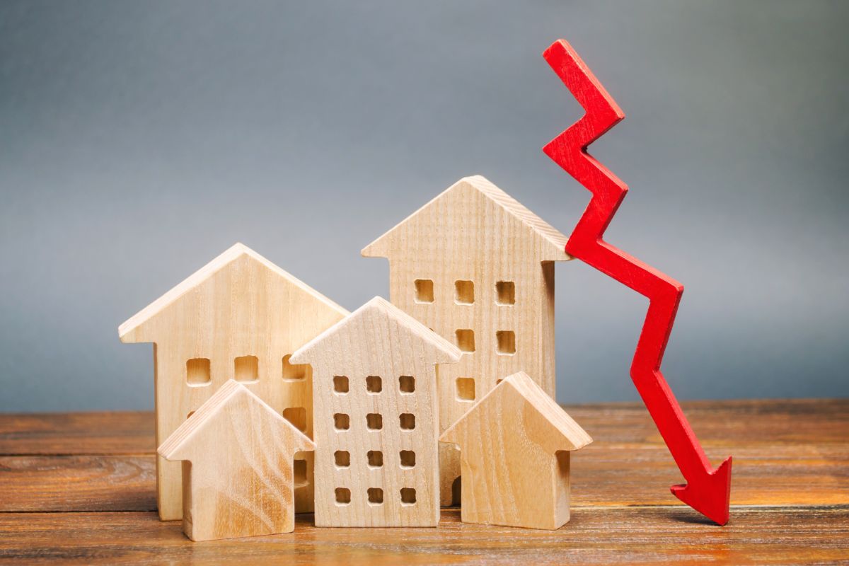 Benefits of refinancing a mortgage: what it means for your application