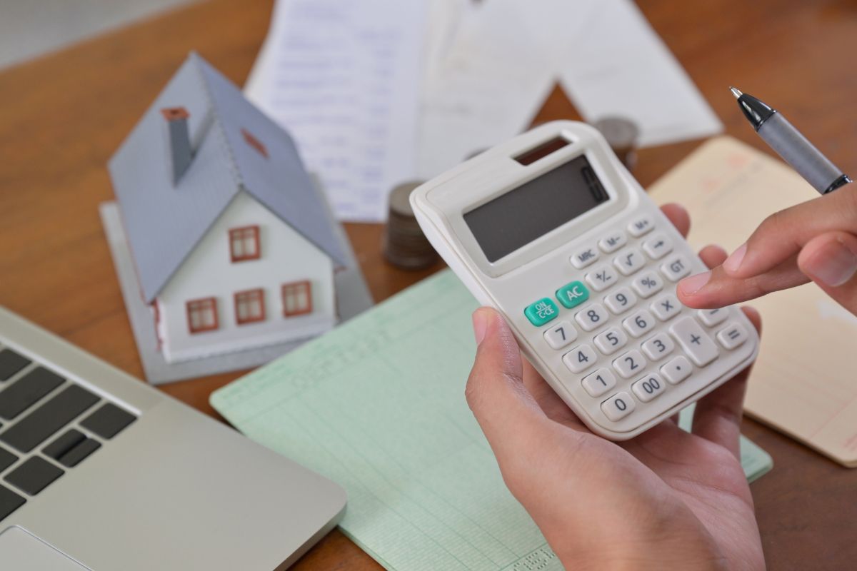 Who does LMI protect: explained step by step
