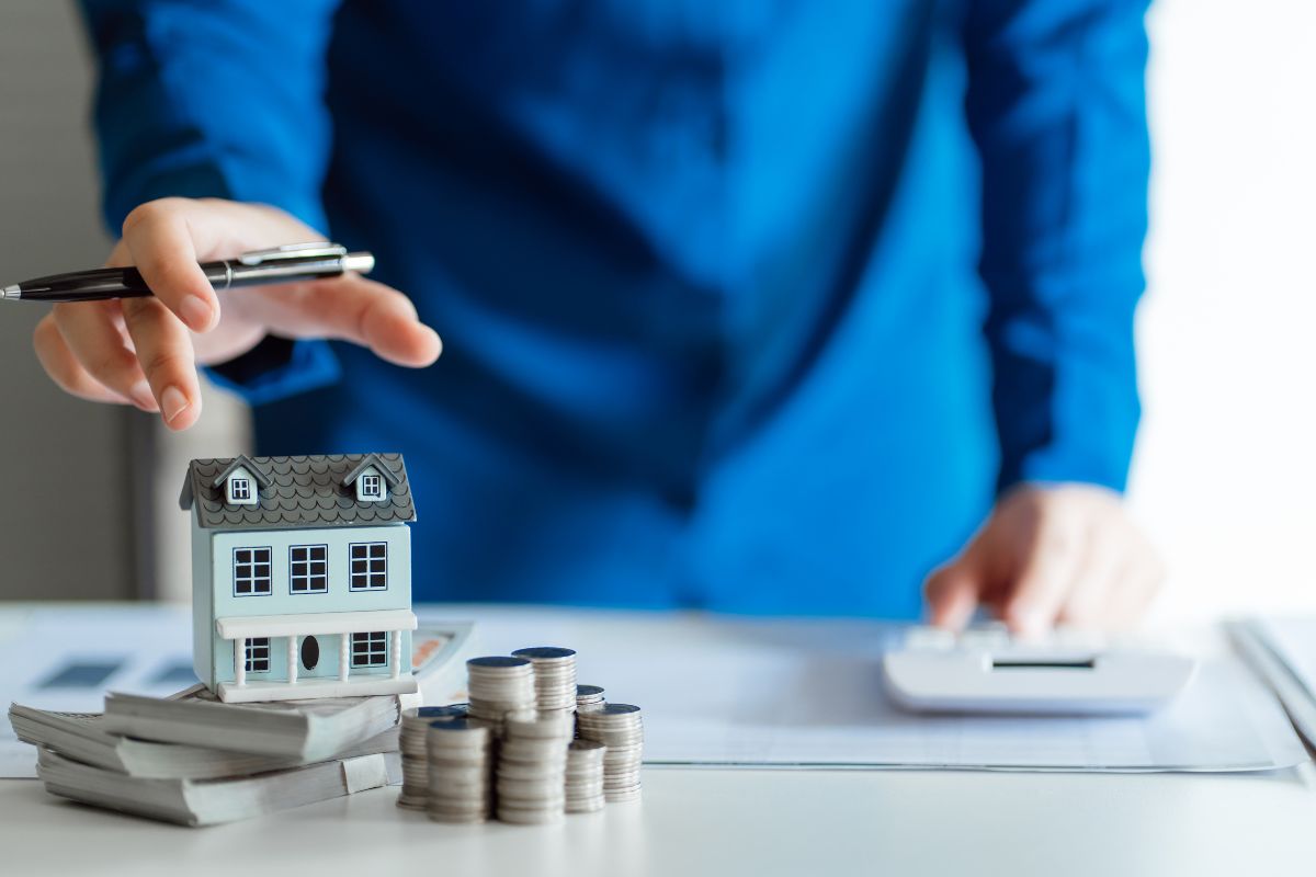 Refinance rebate offers: what it means for your application